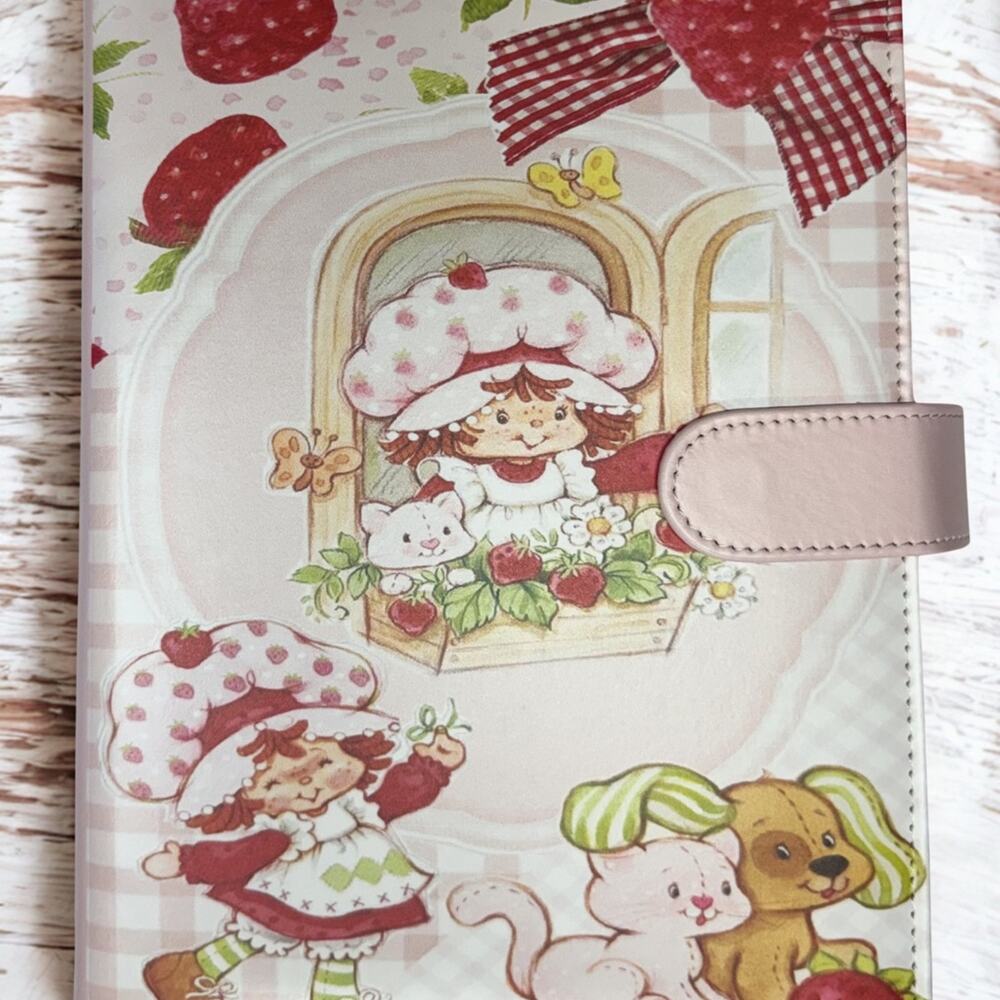 Strawberry Shortcake A5 Binder w/ matching paper